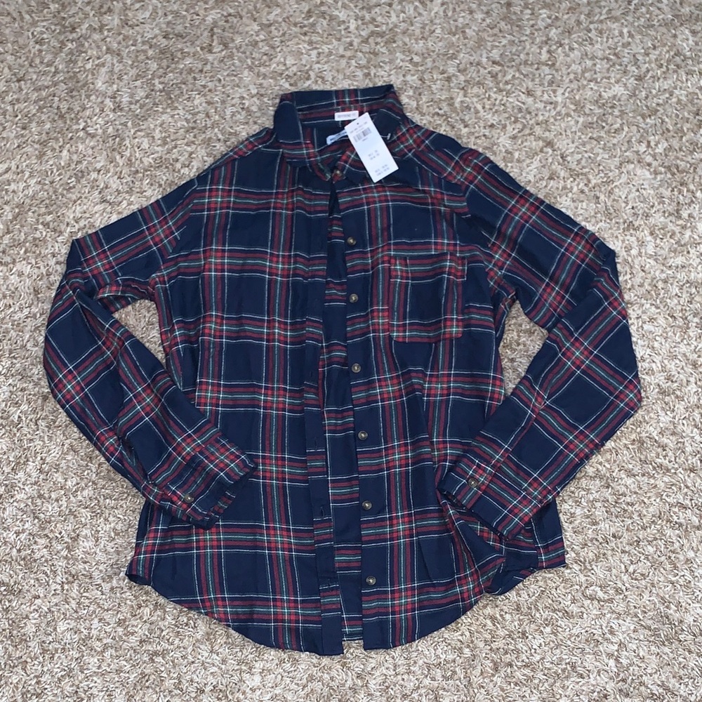 NWT Hollister Women’s Navy and Red Plaid Button-Front Boyfriend Fit Shirt Small